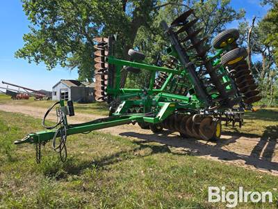 2005 John Deere 637 29' 3" Disk