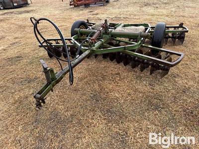John Deere 10’ Tandem Disk