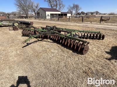 John Deere 17’ Disk