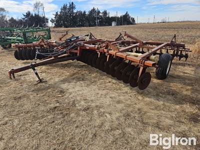 Krause 1404 21' Wide Tandem Disk