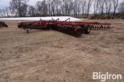 Krause 4996 34' Tandem Disk w/No Harrow