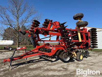 Krause 8300 Quad-Fold 37' Disk