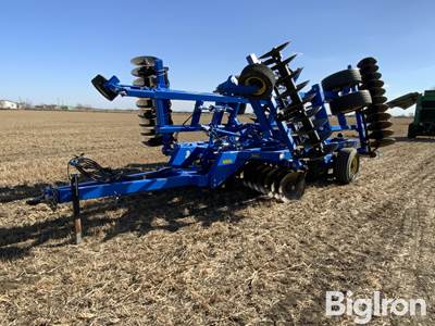 2021 Landoll 6231-23 3 Section Folding Tandem Disk Harrow