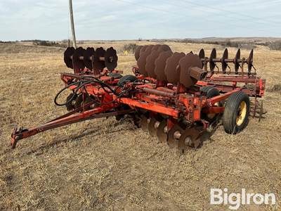 Massey Ferguson 520 Disk