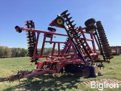2014 Sunflower 1435 36' Tandem Disk