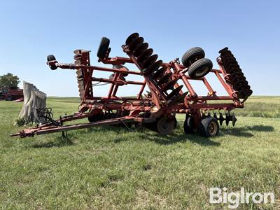 Sunflower 30' C-Flex Tandem Disk