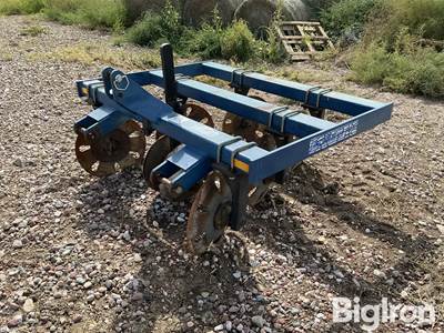Blu-Jet Track Master 3-Pt Pivot Track Closer