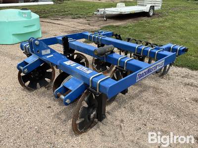 Blu-Jet Trackmaster Pivot Track Closer