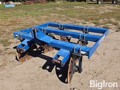 Blu-Jet Trackmaster Pivot Track Closer