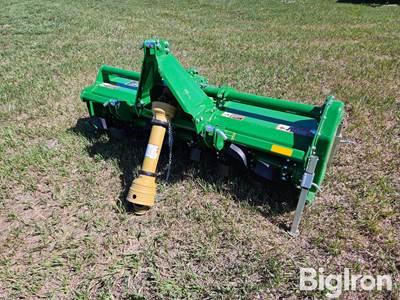 John Deere 665 3-Pt Rotary Tiller