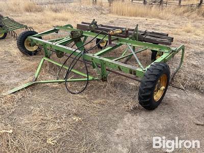 John Deere Rod Weeder