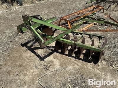 John Deere 3-Pt Ditch Closer