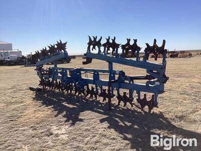 Sam Stevens 43’ Sand Fighter