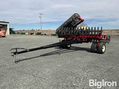 2025 Sterling 32' Packer