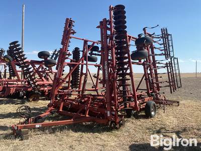 Sunflower 6432-33 Land Finisher