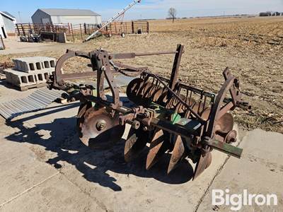 3-Pt Pivot Track Closer/ Disk