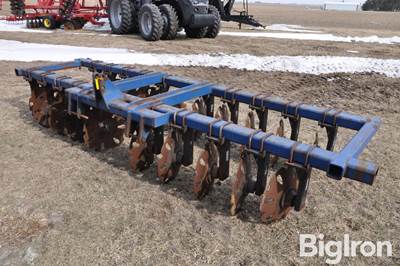 13.5' 3-Pt Track Closer