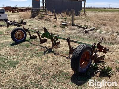 Tool Bar w/Shovels
