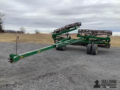 Unverferth 1225 Field Crumbler