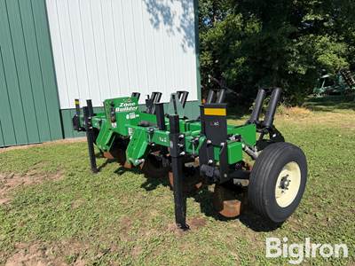 Unverferth Zone Builder 132 Subsoiler