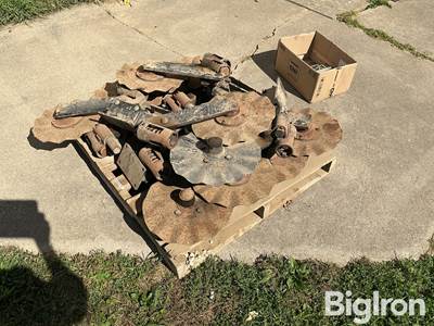 Blu-Jet Wavy Disk & Brackets