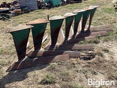 Flex-King 5’ 7” Sweep Blades on Frogs