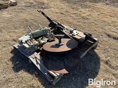 Hamby Coulters tool bar clamps