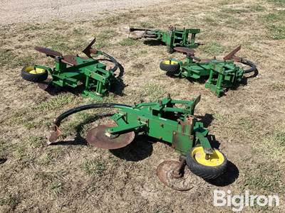 John Deere Cultivator Row Units