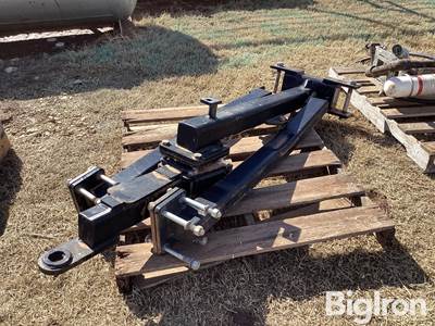Adjustable Rear Implement Hitch
