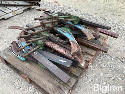 Anhydrous Knives on Shanks