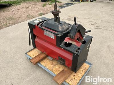 Coats 20/20 “Super Star” Pneumatic Tire Machine