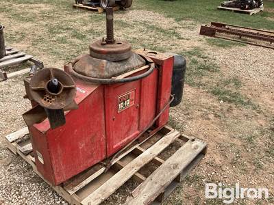Coats 10-10 Tire Changer