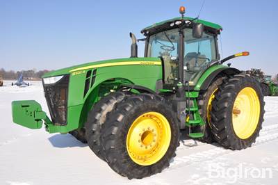 2015 John Deere 8320R MFWD Tractor
