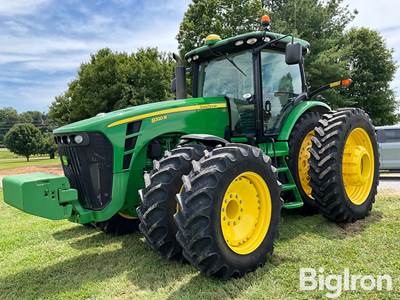 2010 John Deere 8320R MFWD Tractor