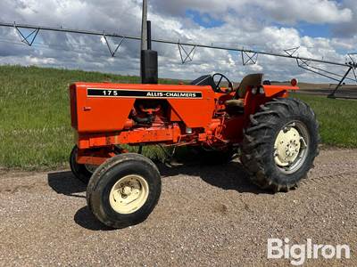 1974 Allis-Chalmers 175 2WD Tractor