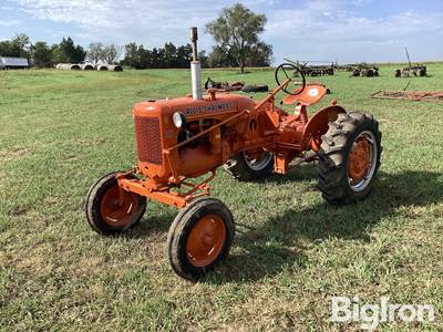 1953 Allis-Chalmers CA 2WD Tractor