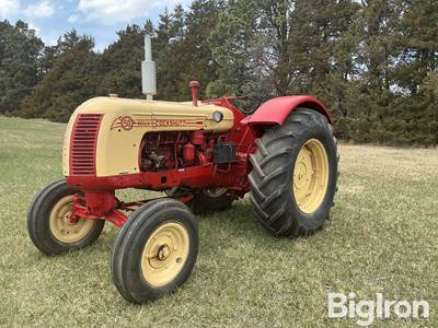 1956 Cockshutt 50 Deluxe 2WD Tractor