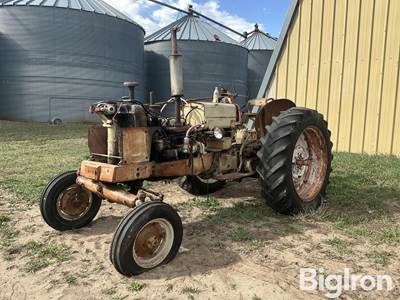 Cockshutt 2WD Tractor