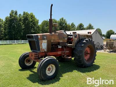 1971 Case 1070 Golden Demonstrator 2WD Tractor