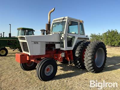 1977 Case 1570 2WD Tractor