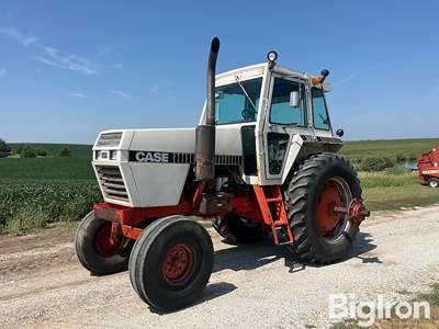 1980 Case 2290 2WD Tractor