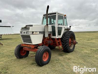 1981 Case 2390 2WD Tractor