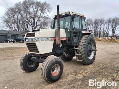 1984 Case 2594 2WD Tractor