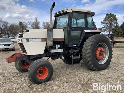 1984 Case 2594 2WD Tractor