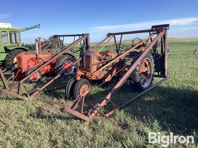 1948 Case 5200 Series 2WD Tractor w/Loader Mounts