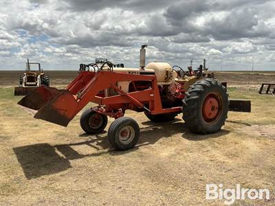 1964 Case 840C LP 2WD tractor w/Loader & Blade