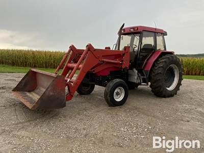 1992 Case IH 5230 2WD Tractor w/510 Loader