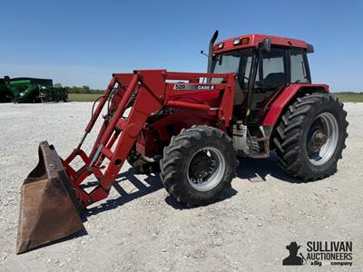 Case IH 5240 MFWD Tractor W/Loader