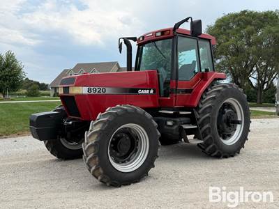 1997 Case IH 8920 Magnum MFWD Tractor