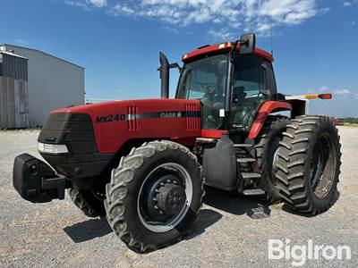 1999 Case IH MX240 Magnum MFWD Tractor